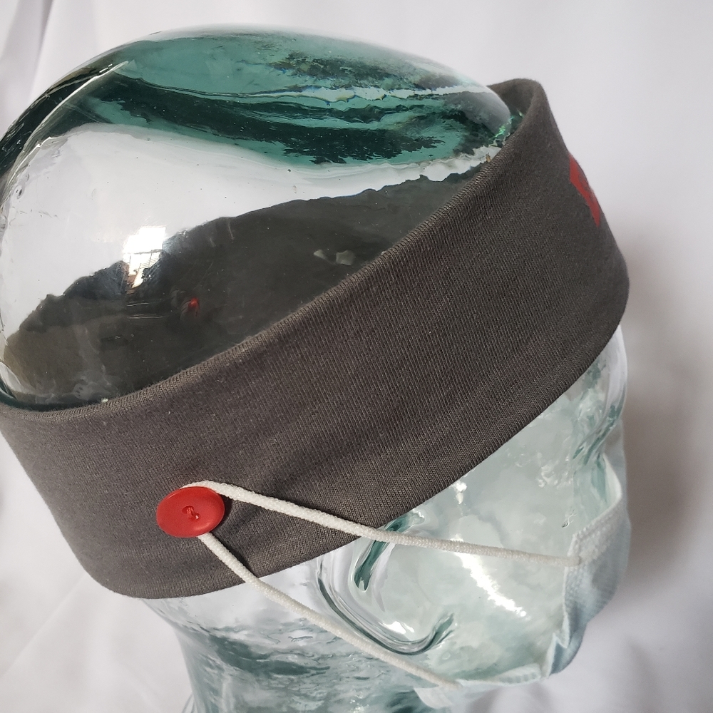 Button Headband - Picture 3 of 6